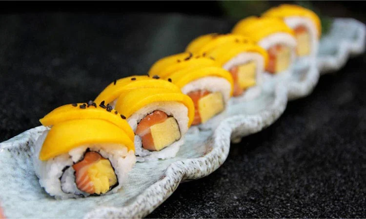 yen-sushi-sake-pub-92-nam-ky-khoi-nghia-2