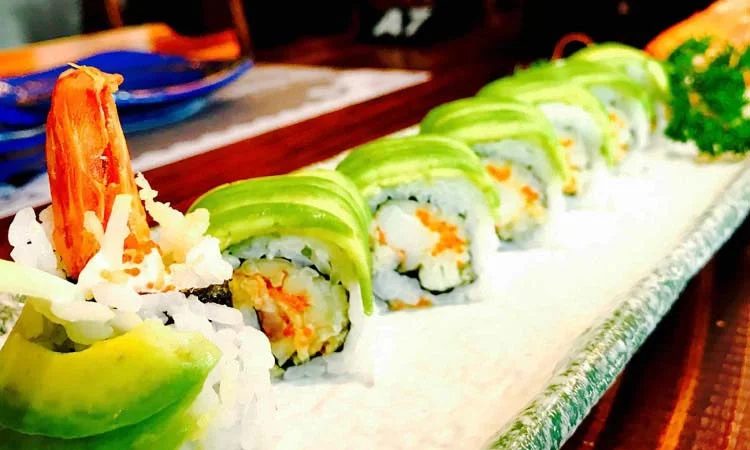 yen-sushi-sake-pub-92-nam-ky-khoi-nghia-6