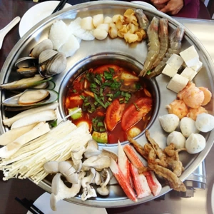 BỜ SÔNG TI-GÔN – THƯỞNG THỨC ẨM THỰC CÙNG MÂY TRỜI