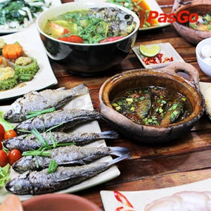 Cơm Niêu Việt Nam Cộng Hòa