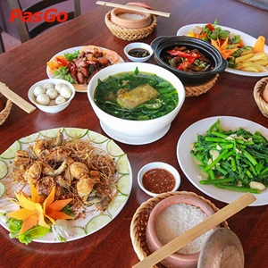 Nhà hàng Cơm Niêu Phù Sa Trần Bạch Đằng