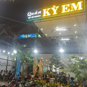 Quán Kỳ Em Hồ Nghinh  