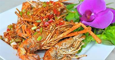 Top nhà hàng hải sản ngon, nổi tiếng nhất ở Quận 5