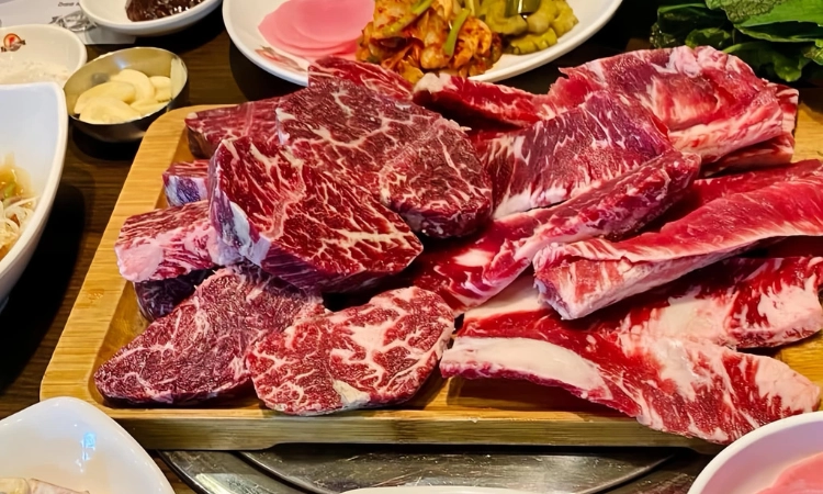 Set Bò Meat Plus, Mua 4 Tặng 41