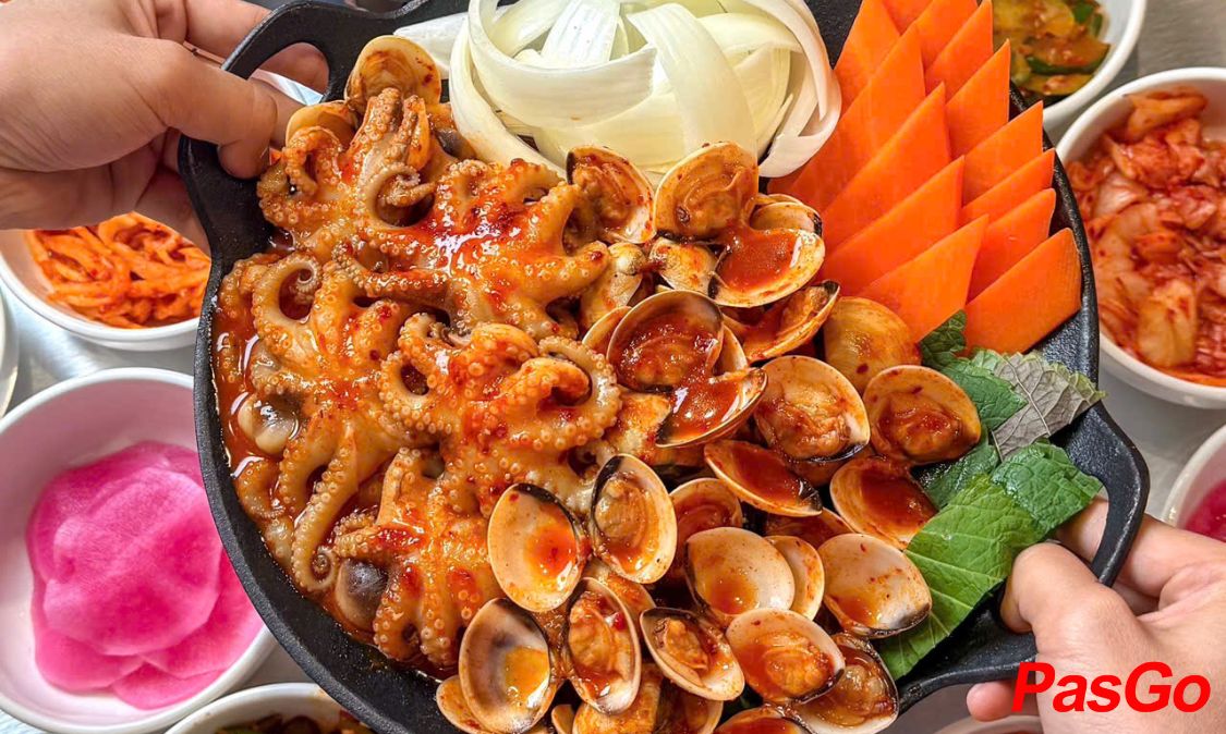 Giảm 10% menu đồ ăn cho nhóm 2 người lớn1