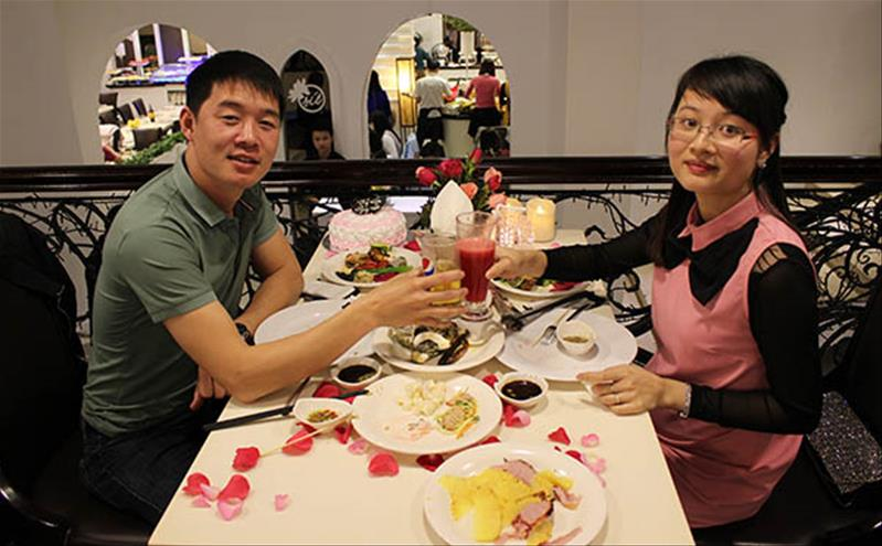 4 lý do bạn nên tổ chức tiệc tại một nhà hàng buffet